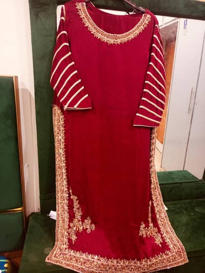 maroon dress