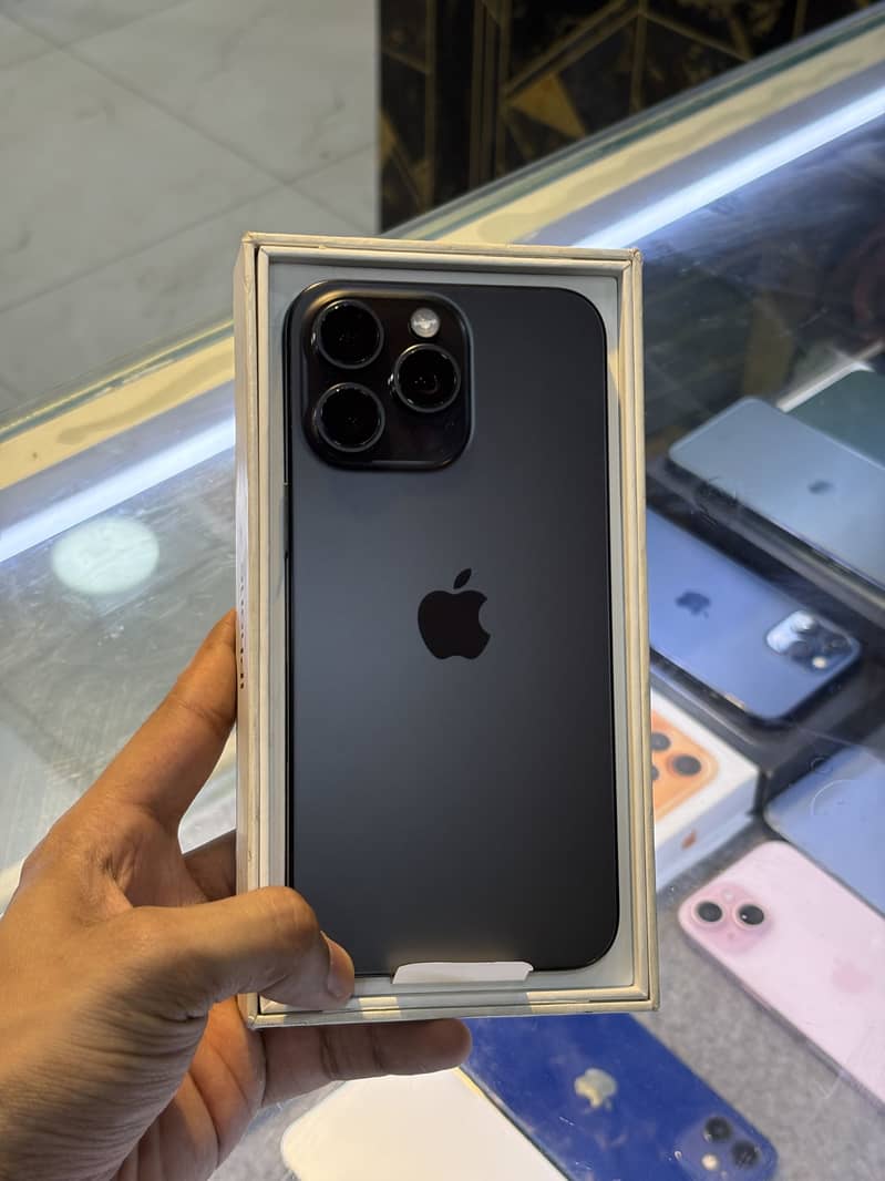 All Models Available iphone 13,24,15,16,17,x,xs,11,12,SE,xr 5