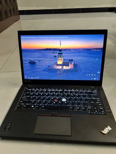 Lenovo thinkpad T450s   —- core-i7 vpro