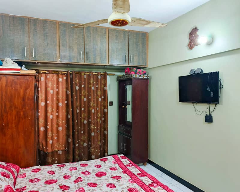 Sheraton Square Flat 7