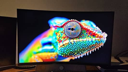 MSI MAG 32-inch 4K 320hz/160hz curved gaming monitor