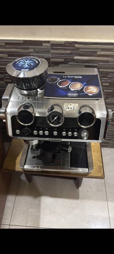 DeLonghi Maestosa EC9665. M Automatic Coffee Machine