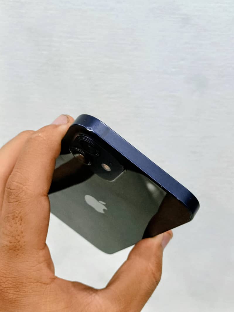 iphone 12 2
