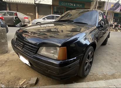 Antique Daewoo Racer 1996