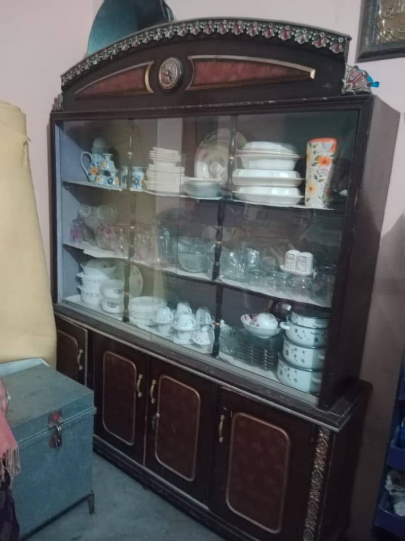 گھر کا فنیچر برائے فروخت 3