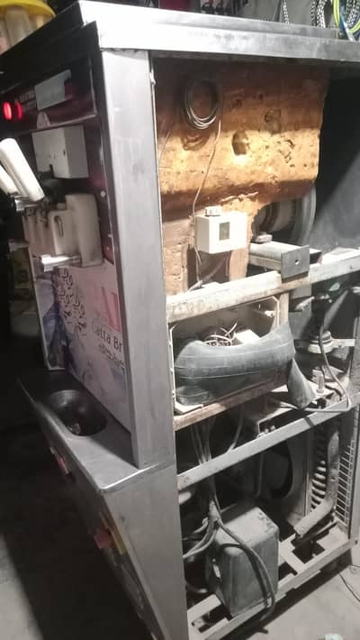 ice cream machine
