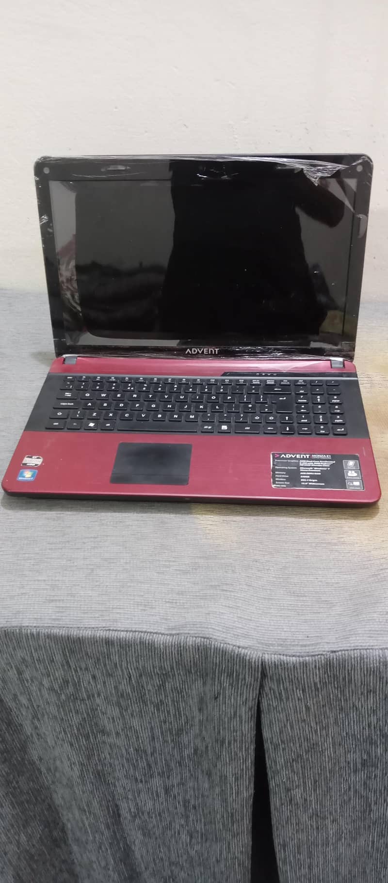 Advent laptop 0