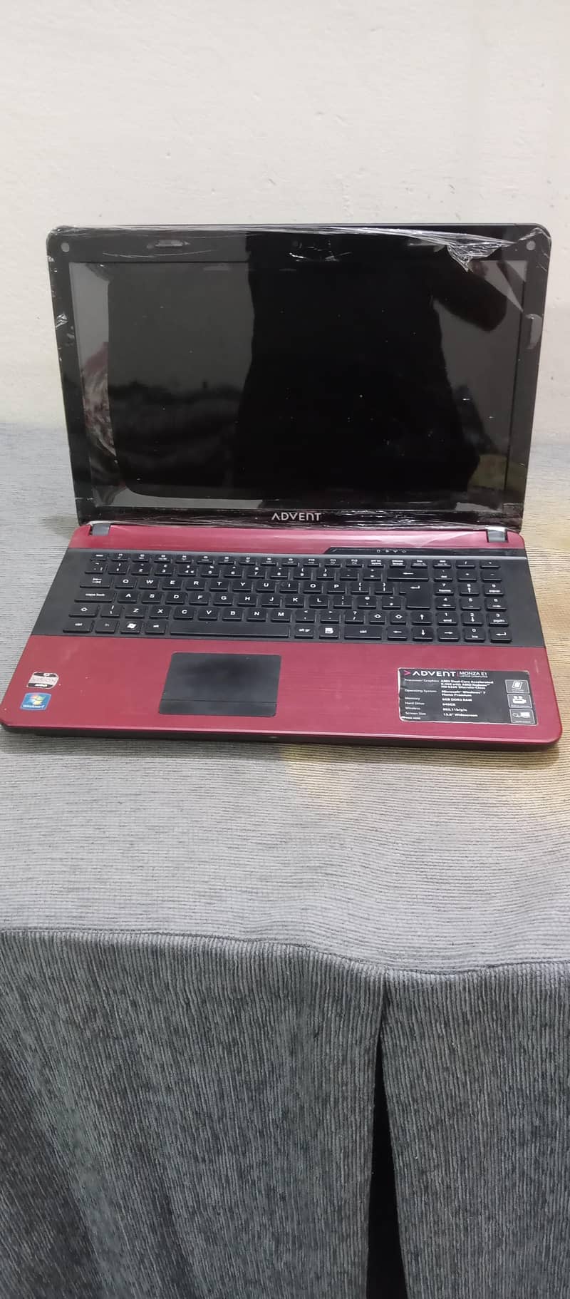 Advent laptop 3