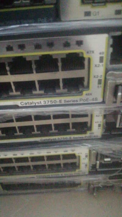 Cisco catalyst 3750E POE-48 (48port Gigabit with10G uplink supported )
