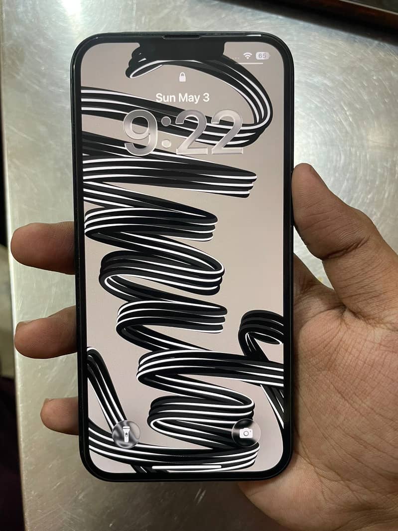 Iphone 13 JV 3