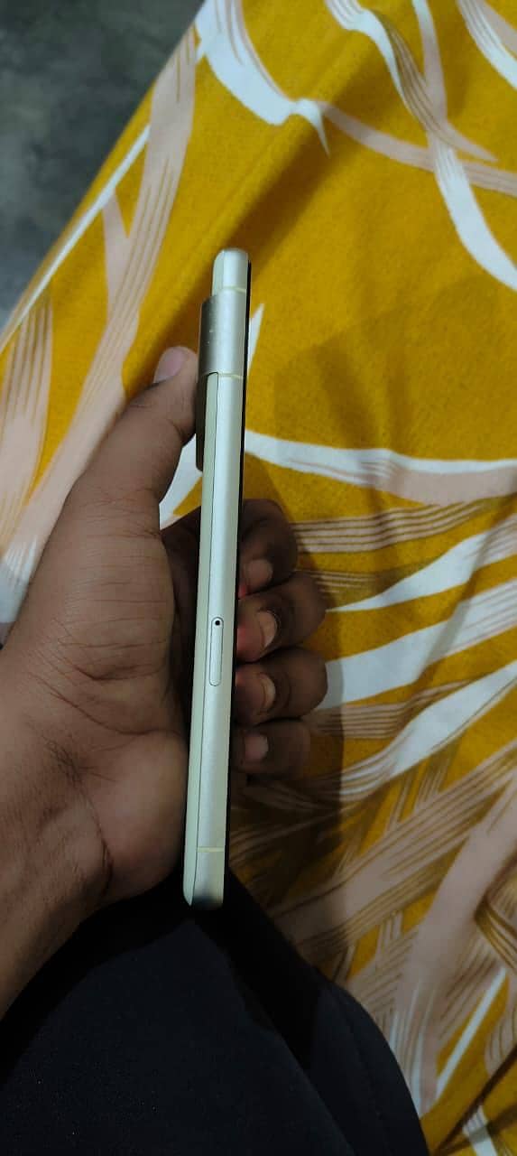 GOOGLE PIXEL 7 5