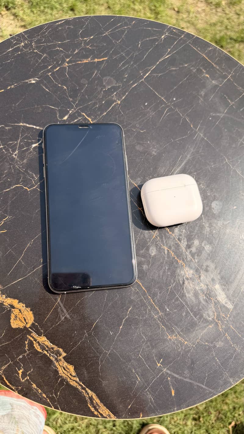 Iphone XS Max 0