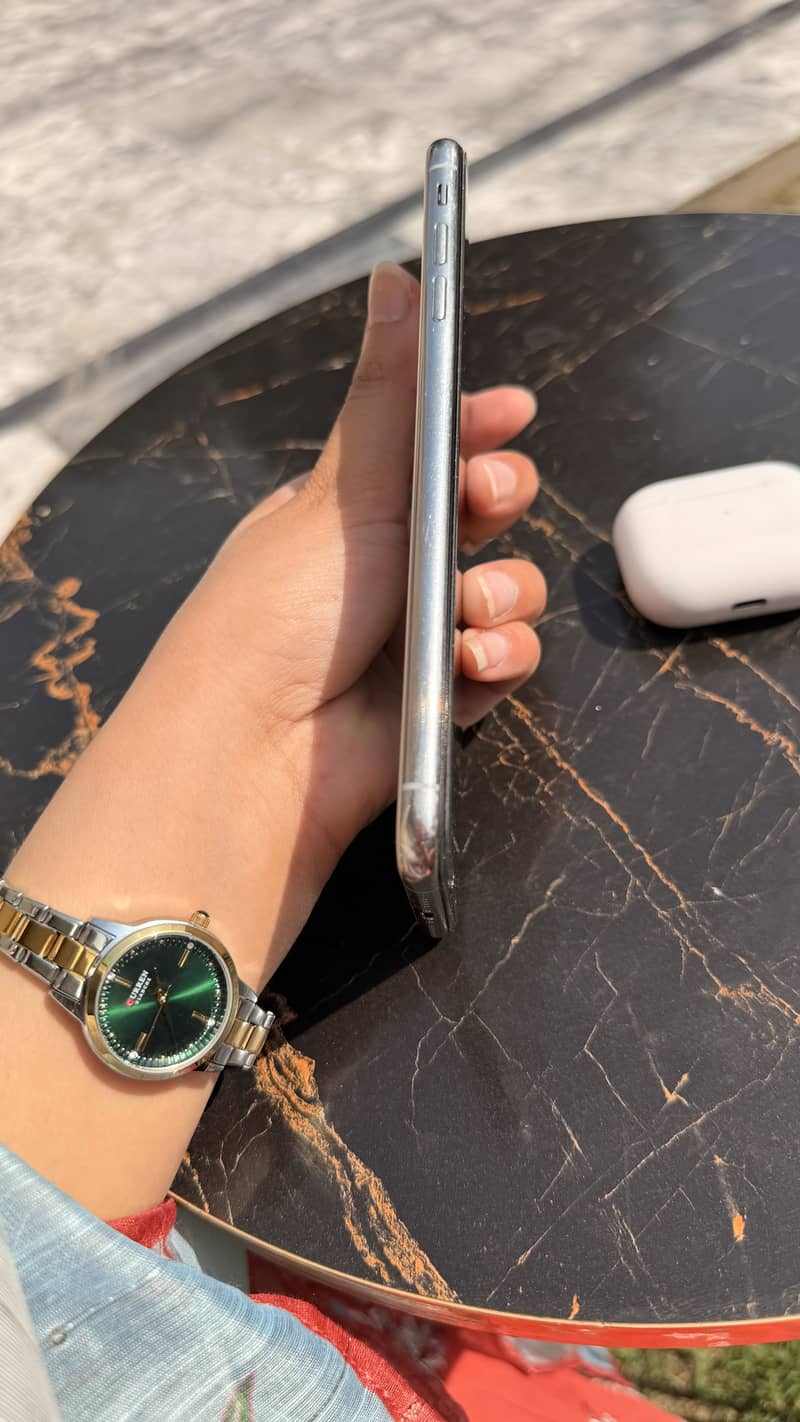 Iphone XS Max 6
