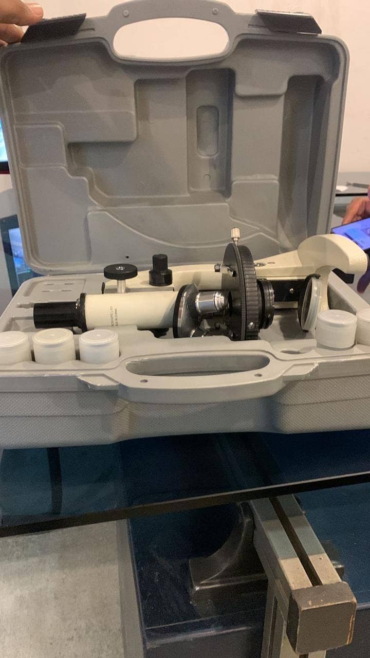 microscop 1