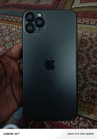 iphone 11 pro max factory unlocked