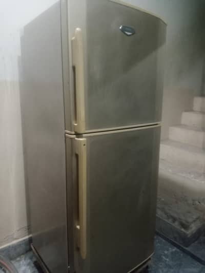 Haier fridge larg size 03052250100