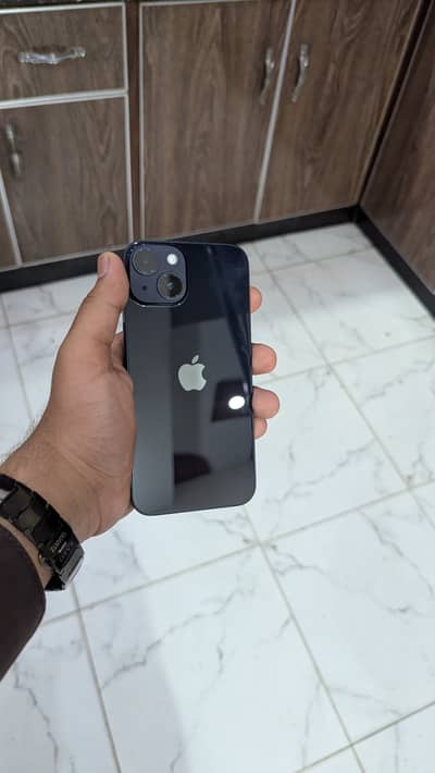 iPhone 14 non pta 10/10 under apple warranty