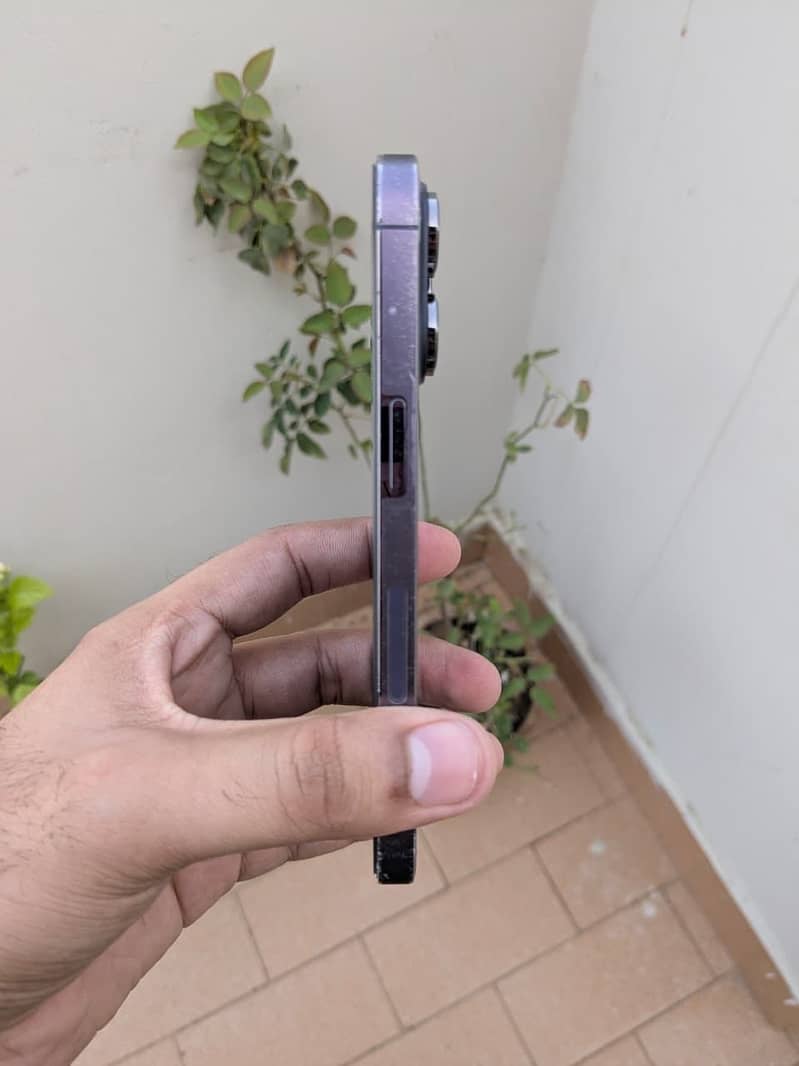 IPhone 14 PRO 2