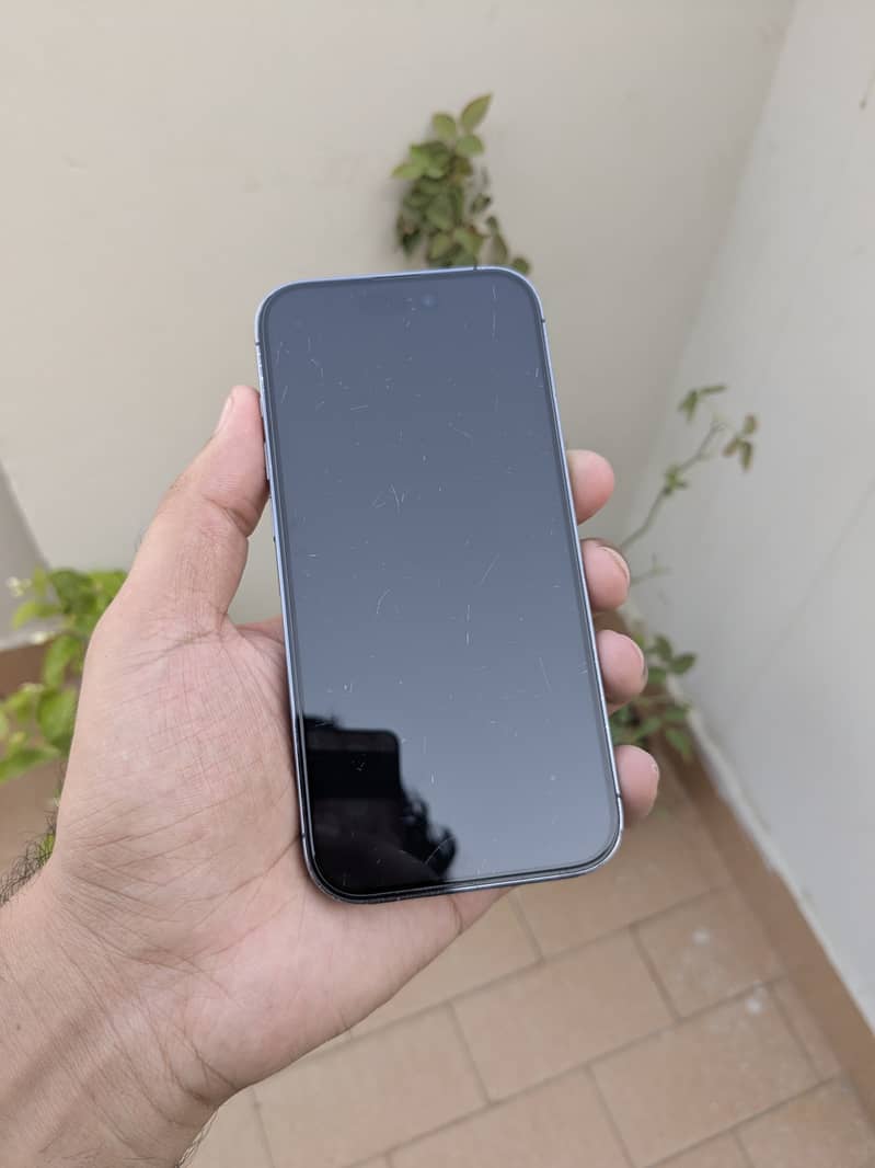 IPhone 14 PRO 5
