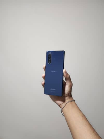 sony xperia 5