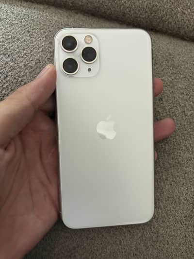 Iphone 11 pro factory unlock waterpack 100 percent 64gb 77 health