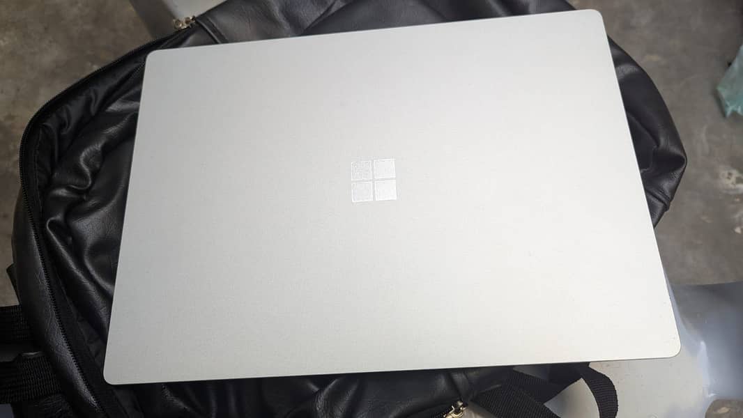 Microsoft Surface 5 3