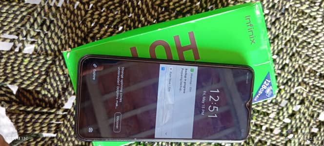 infinx hot 11.       . 4gb      128 gb