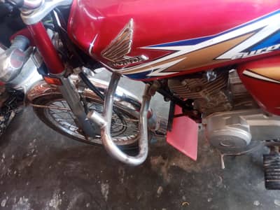 03706000403  honda cG125 2020 model.