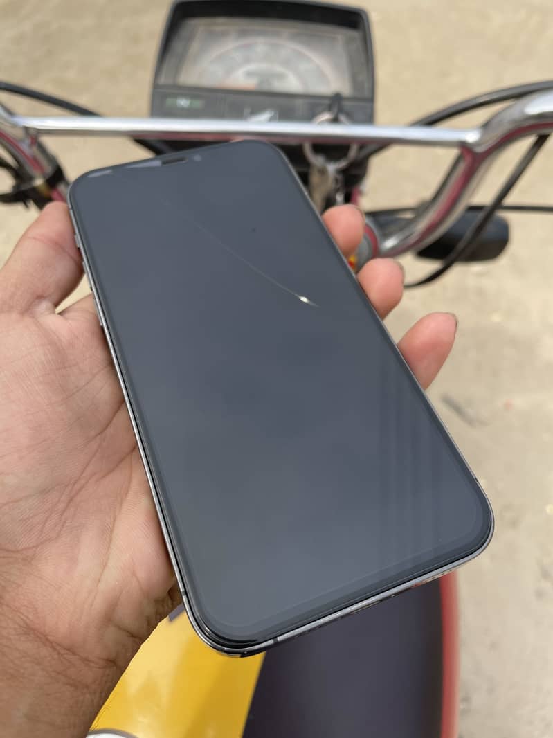iPhone 3