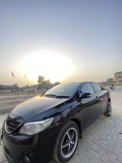 Handsome peice in reasonable price serious buyers contact only
