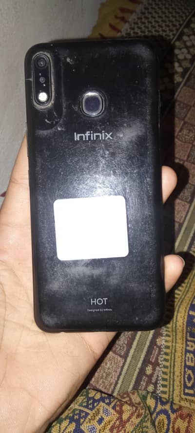 Infinix hot 8 lite