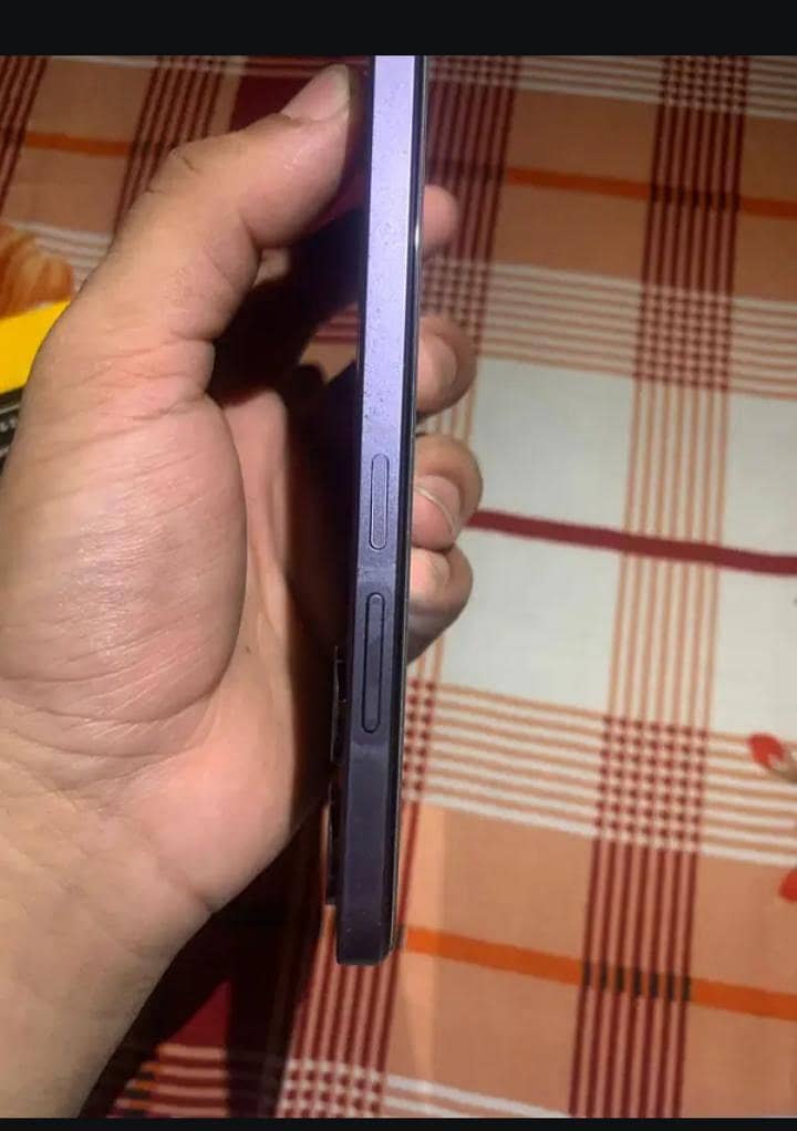 RealMe Note 60 3