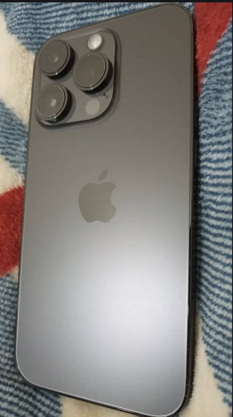 Iphone 14 pro box 1