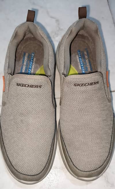 100% Origional Skechers Shoes Size 43 Conditio 10/10.
