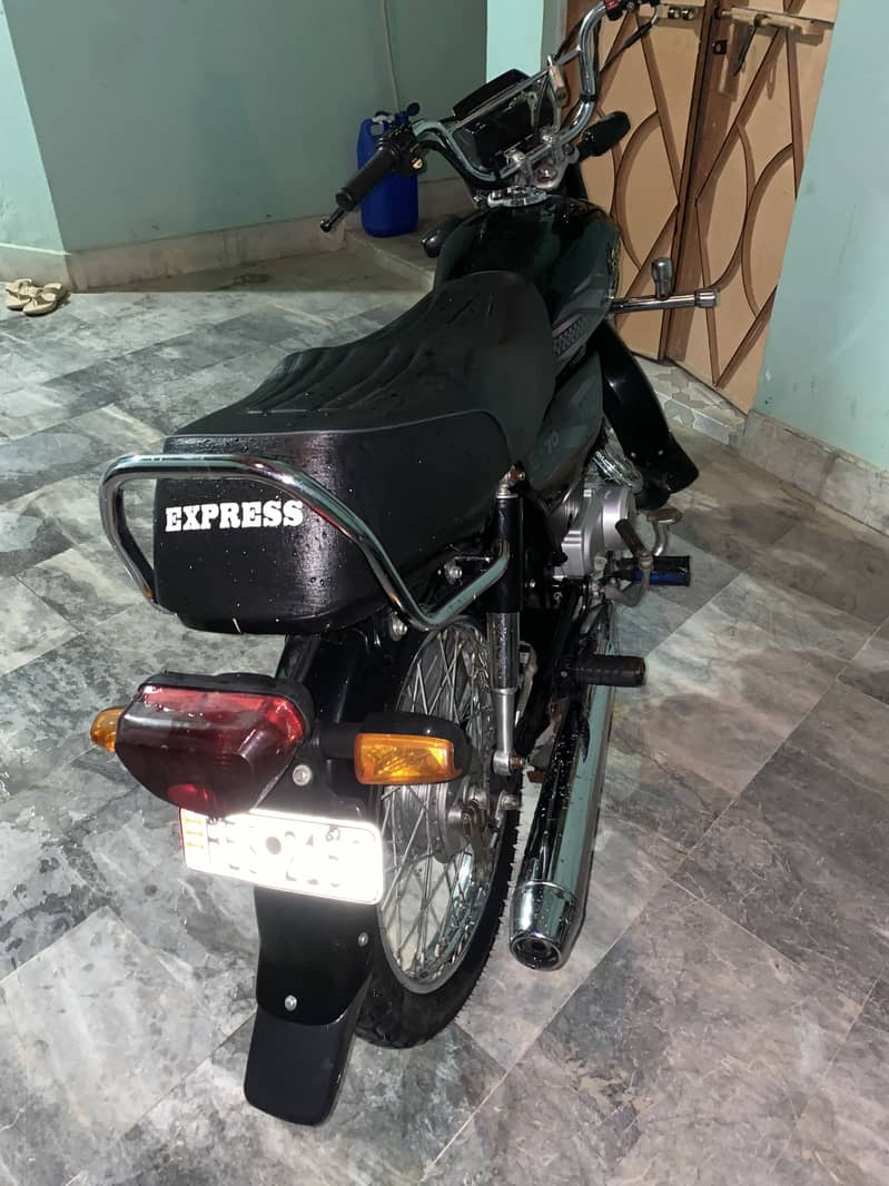 EXPRESS 2025 model 2