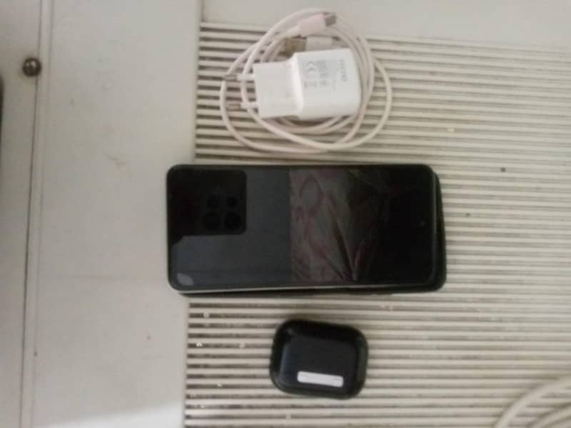 Tecno spark 20C 1