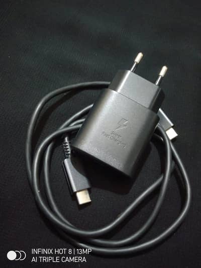 Samsung S20 Ultra Charger Cable 25watt new 100% original box pulled.