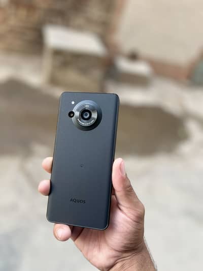 Aqua R7 official pta approved 12/256gb display finger