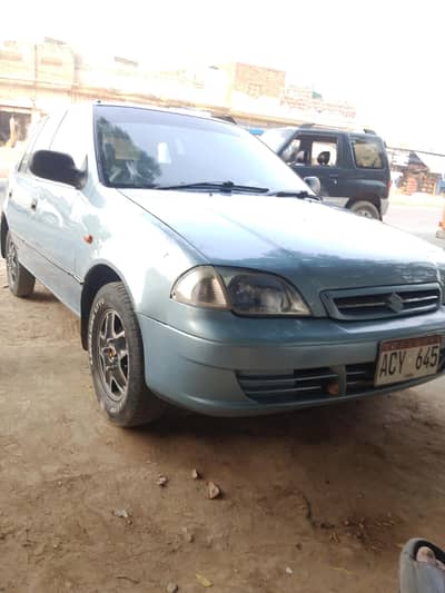 Suzuki cults car hay Bhar say 2 pice tachi up hay bhki full original