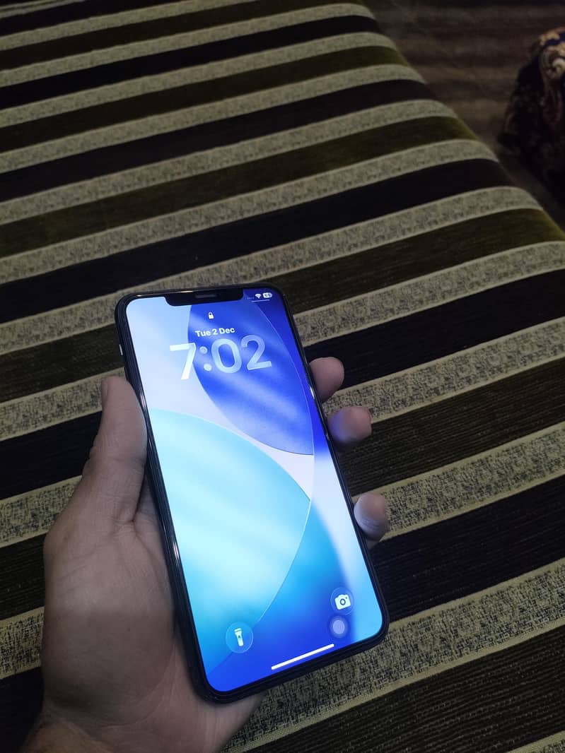 Iphone 11 pro max 1