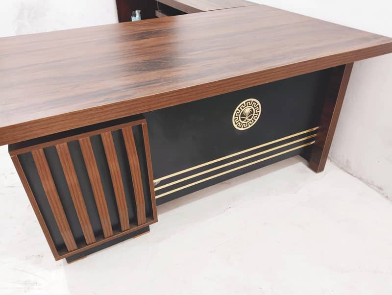 Executive Office Table 0