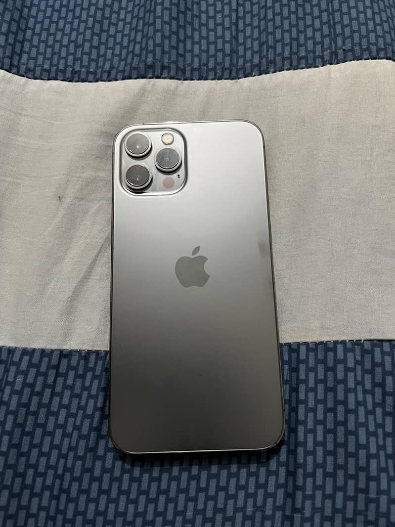 iPhone 12 pro max 0