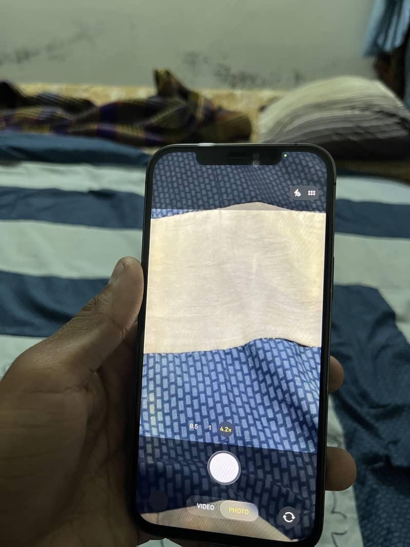 iPhone 12 pro max 5