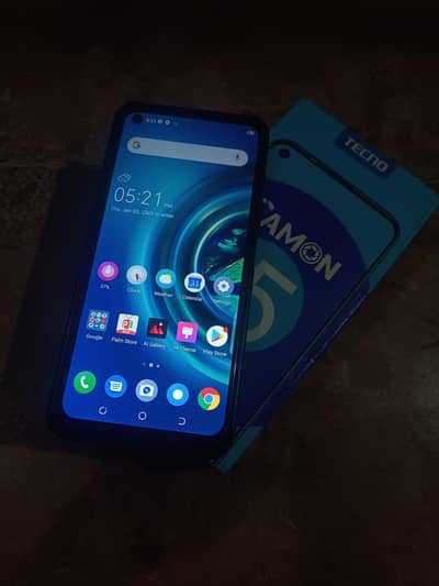 tecno camon 15 4/128 with box