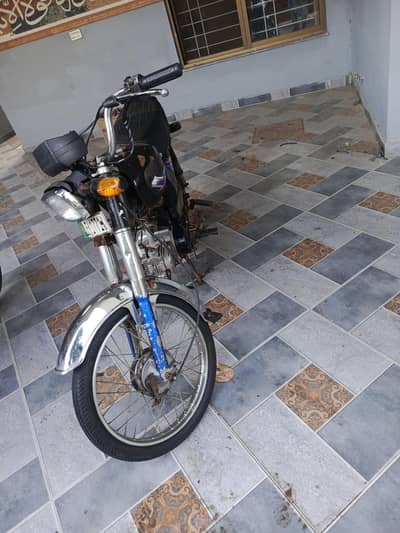 road Prince 16 model03044983594 Whatsapp number