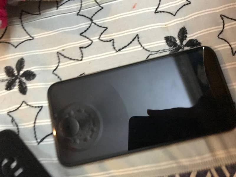 iPhone 11 Pro 5