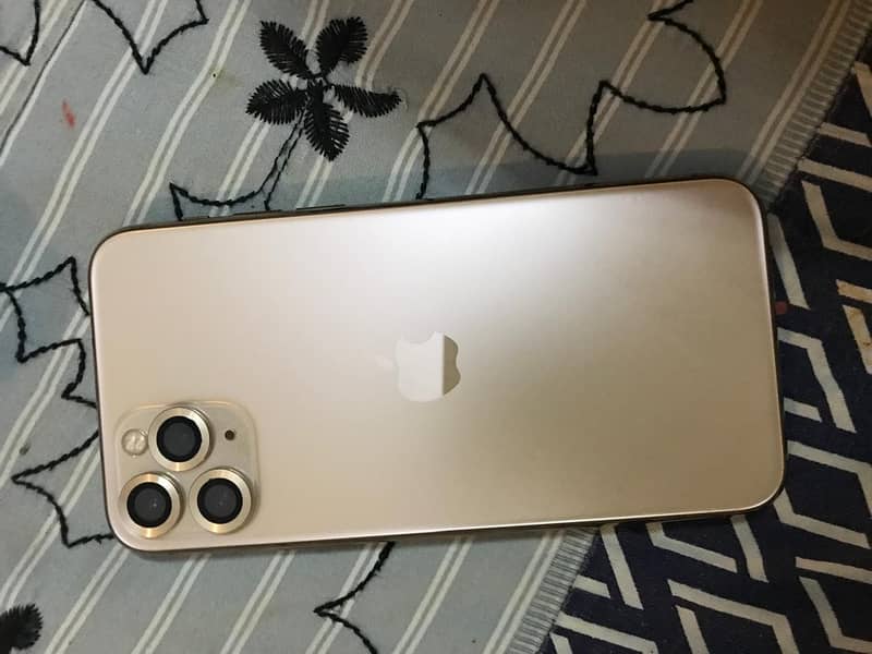 iPhone 11 Pro 10