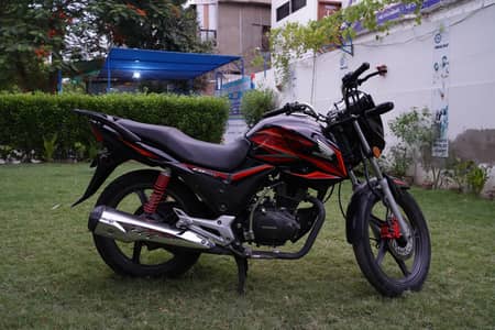 Honda CB 150F Special Edition - Low Mileage - Mint Condition