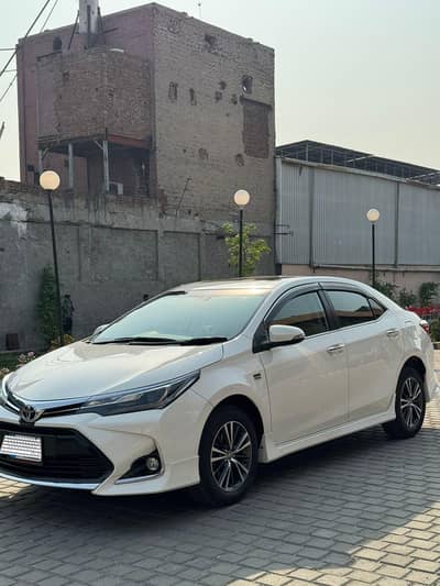 Toyota Corolla altis grandy 2021