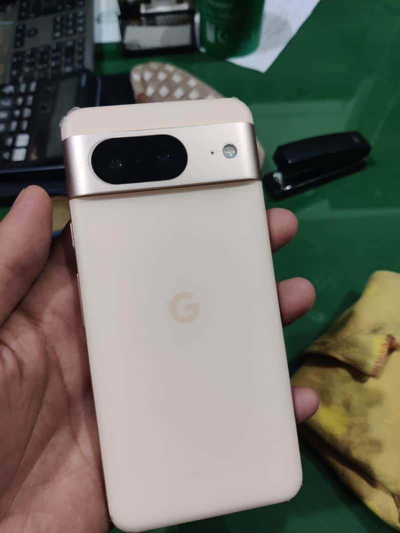 GOOGLE PIXEL 8 10/10 CONDITION 1